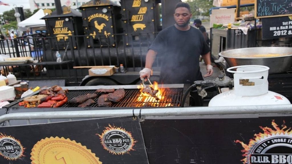 Ribs RnB Music Festival Weekend Detroit On Tap